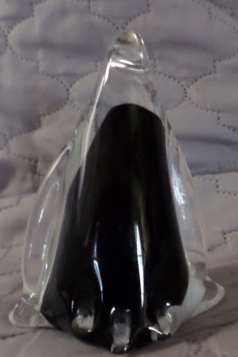 EUC Penguin Glass Figurine - Picture 3 of 7