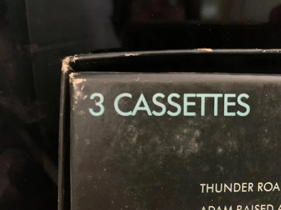 Live 1975-85 Bruce Springsteen & The E St. Band-3 Cassettes Boxed Set WITH  BOOK - Image 3 of 4