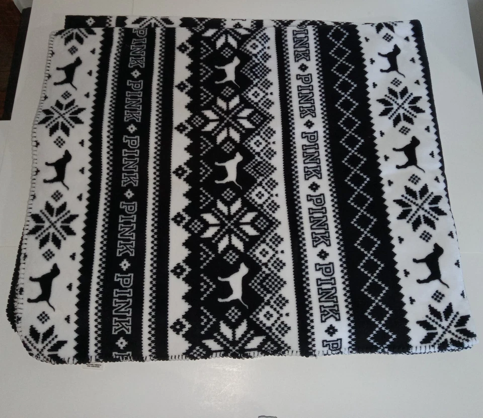 Victorias Secret 粉色毛毯 狗扔体育场 拉布拉多寻回犬 黑色 白色 — 第 3/4 张图片