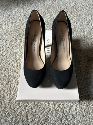 Chinese Laundry WOW Black Micro Suede Heels Size 7