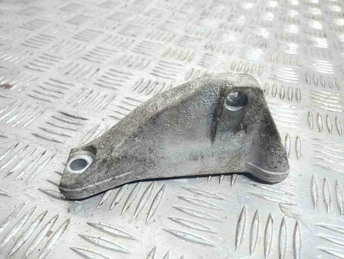 BMW 1 E81 Fuel Pump Bracket 7804376 2.00 Diesel 2007 31400159