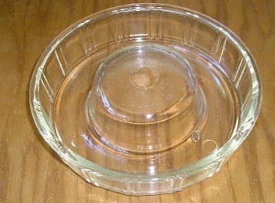 Vintage GLASBAKE Queen Anne Glass Jello Mold / Bundt Cake Pan - 8 3/4'' Dia