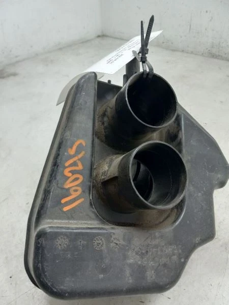 2000 TOYOTA AVALON 3.0L FWD AIR CLEANER RESONATOR TUBE - Image 2 of 4