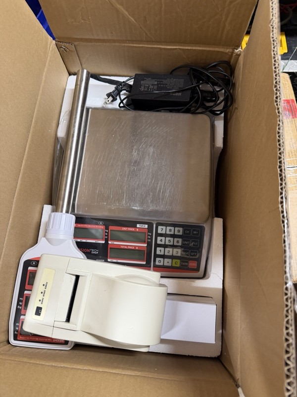 VisionTech VTP-P Digital Price Computing Scale, Stainless Platform, Keypad
