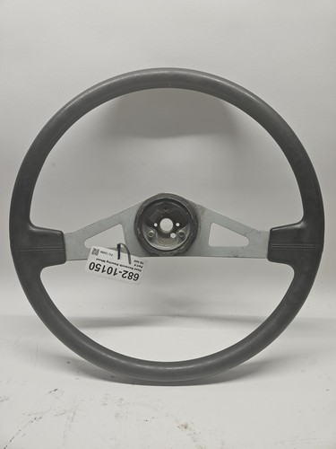 Kenworth Steering Wheel & Hubs (682-10150)