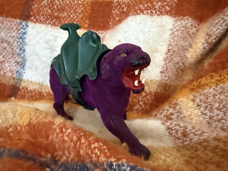 MOTU Pantera Púrpura Con Sillín Verde - Vintage Original 1981 Masters Of Univers Foto 4 de 4