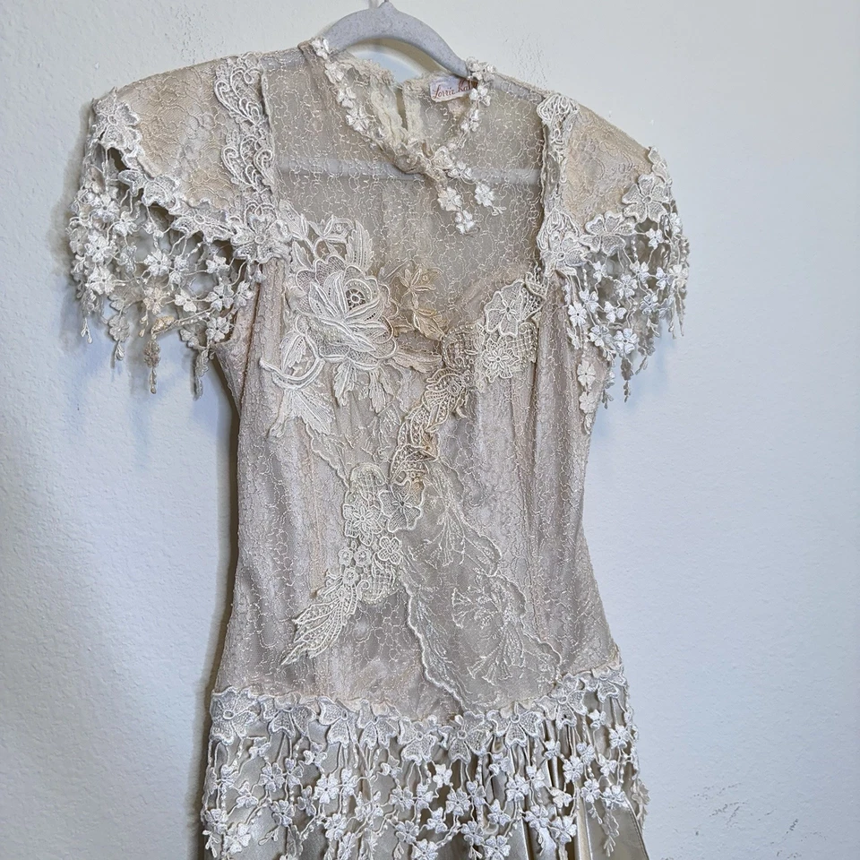 Vestido para mujer Lorrie Kabala vintage de encaje victoriano eduardiano satinado sedoso Foto 2 de 4