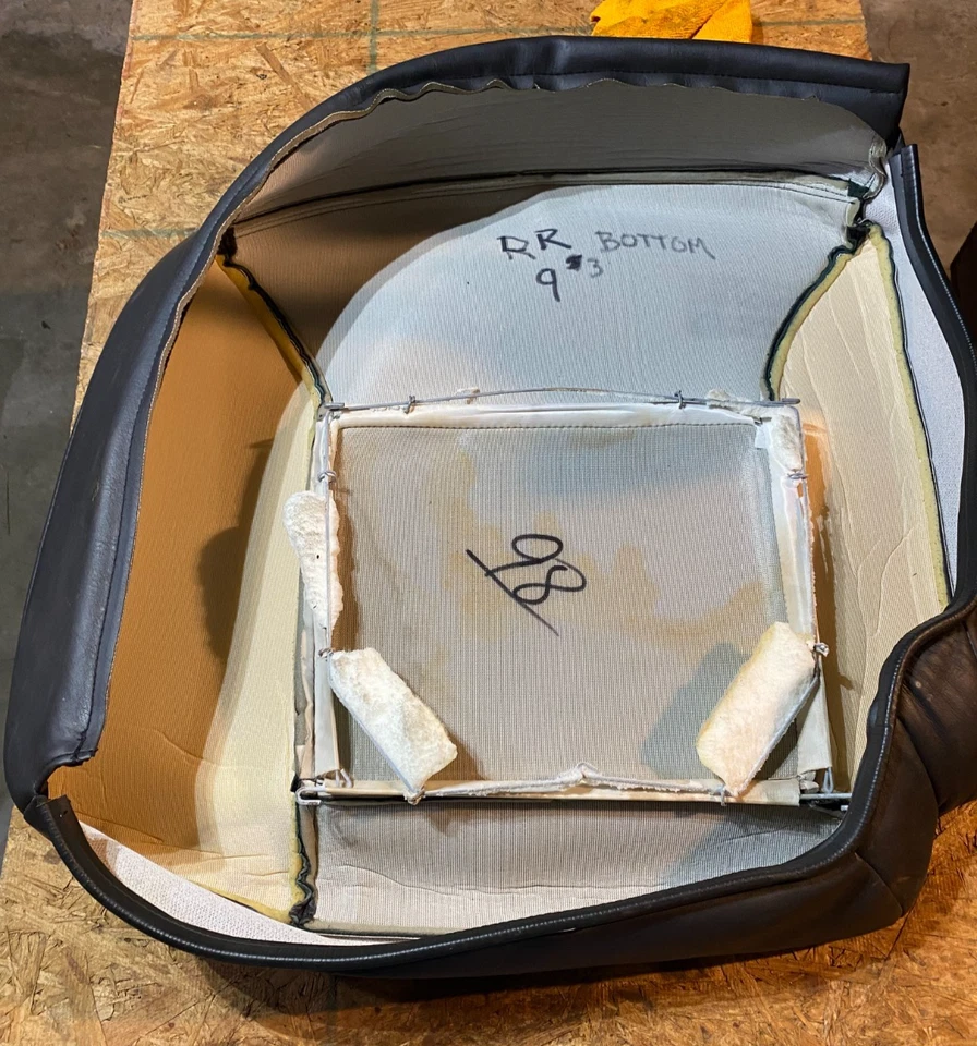 Seat Cover  Saab 9-3 Sedan 1999-2002.  RIGHT REAR SEAT BOTTOM  Dark Grey - Image 3 of 4