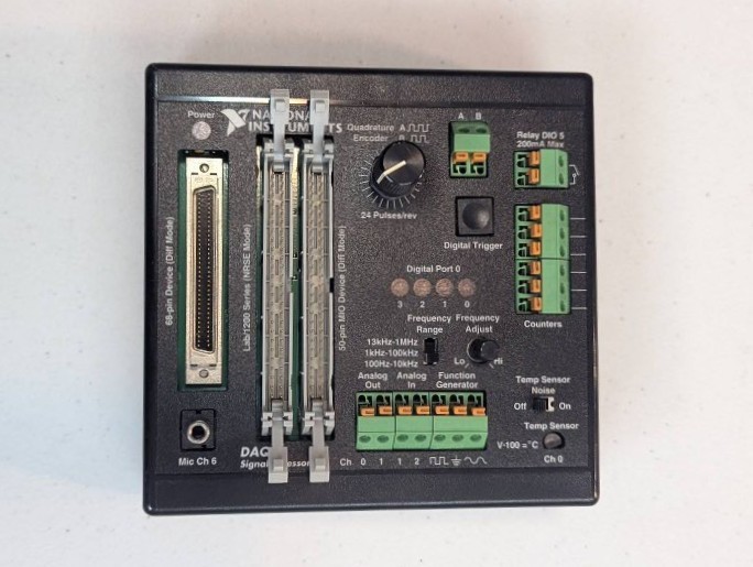 National Instruments 183554B-01 DAQ Signal Accessory