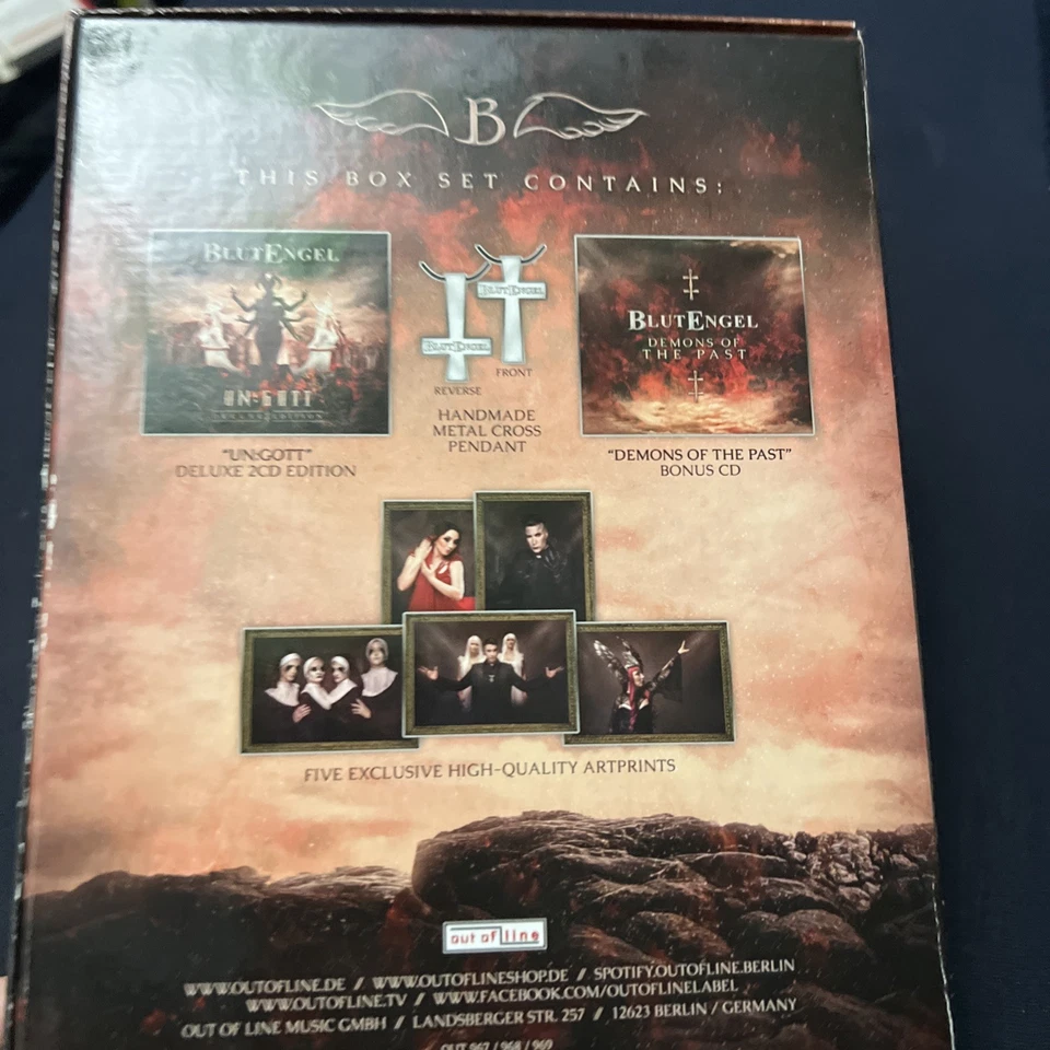 Un:Gott (Limitierte Box) von Blutengel   Box Set Ohne Kette Siehe Fotos - Bild 2 von 2