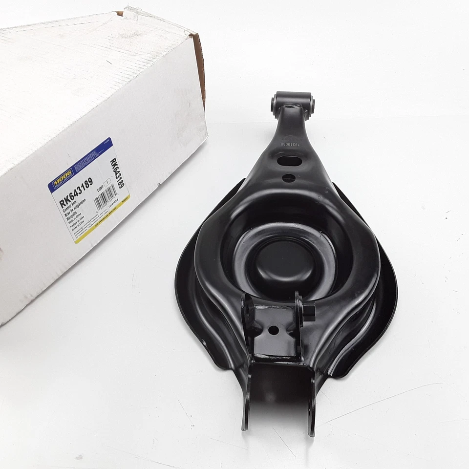 Rear Right Lower Control Arm Fits Chevrolet Captiva Sport Saturn Vue (2008-2015) - Image 2 of 4