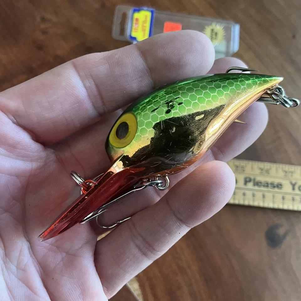VINTAGE Pre Rapala Storm Magnum Wiggle Wart Rattle Crankbait Copper Green - Image 3 of 4