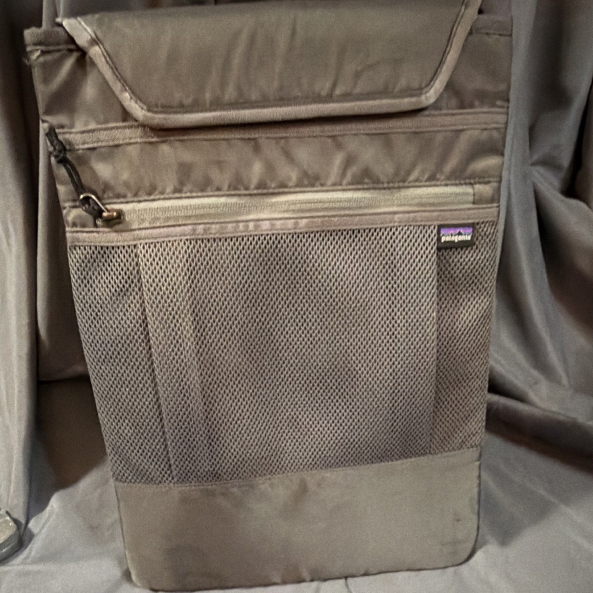patagonia mesh bag Patagonia Gray Mesh Messenger Bag with Zipper, & Pockets