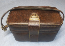Vintage 1970's Brown Leather Single Compartment Camera Bag SLR-1500 Made In USA