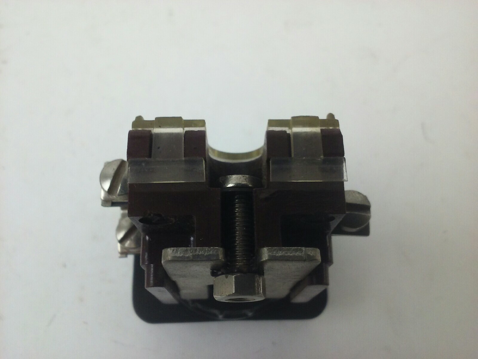 KLOCKNER MOELLER SOND 123-E START STOP PUSH BUTTON SOND 123E 600V (1 IN BOX)