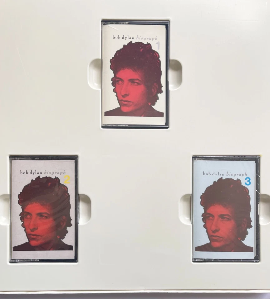 BOB DYLAN "BIOGRAPH" 3 CBS CASSETTES BOX SET 2/3 TAPES NEW & SEALED WITH BOOKLET - Image 3 of 4