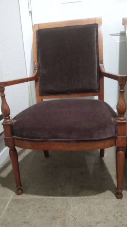 Pair of C. 1800 French Directoire Fauteuil Armchairs Birch w/ Maple - Image 3 of 4