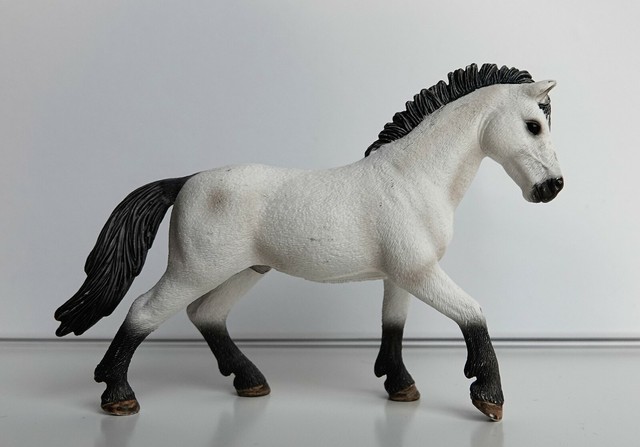 Schleich 13710 Pferd Camargue Hengst günstig kaufen | eBay