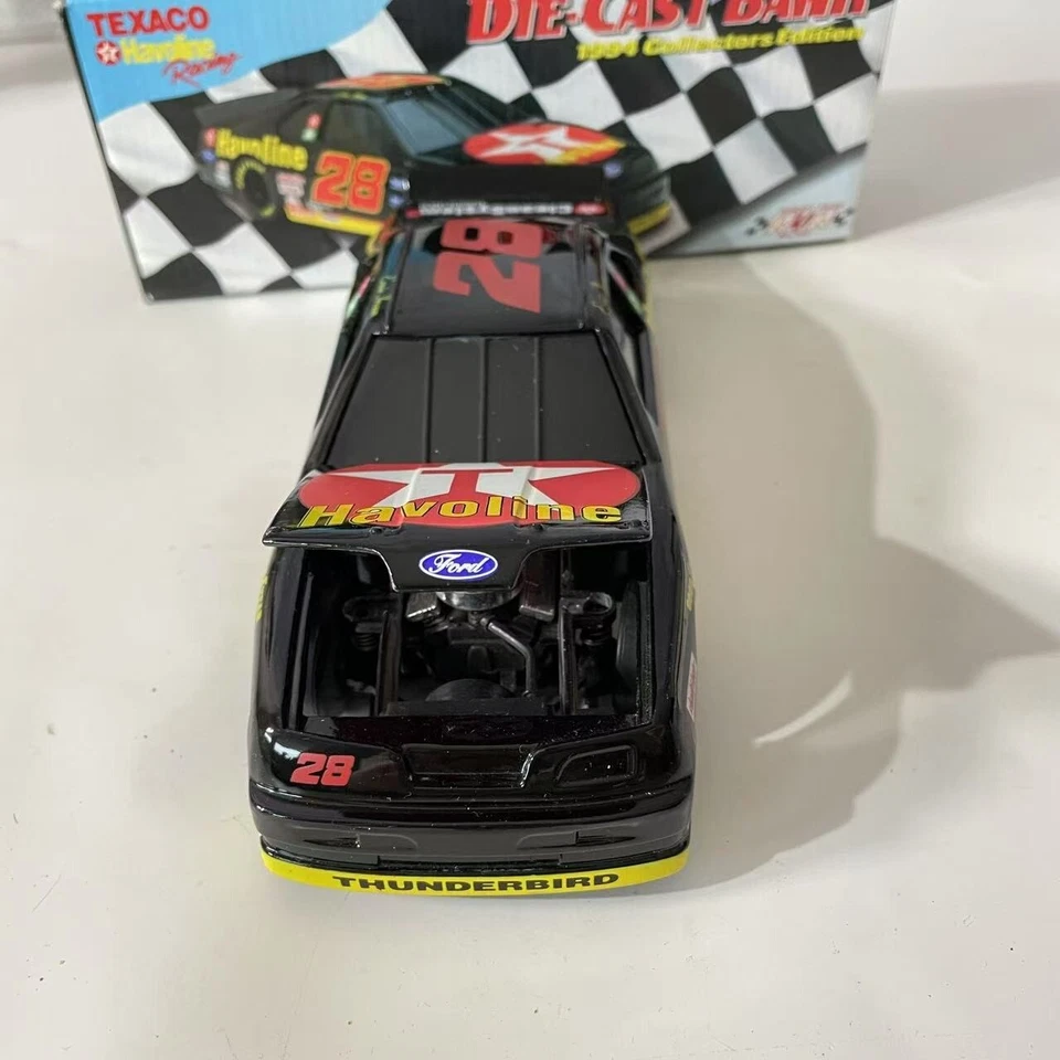 Ernie Irvan #28 Texaco Havoline Ford NASCAR Racing banco de ação fundido 1:24 - Imagem 4 de 4