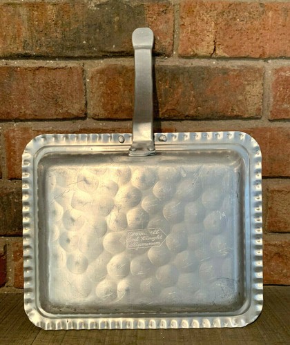 Cromwell Hand Wrought Aluminum Crumb Catcher Silent Butler Vintage - Picture 3 of 3