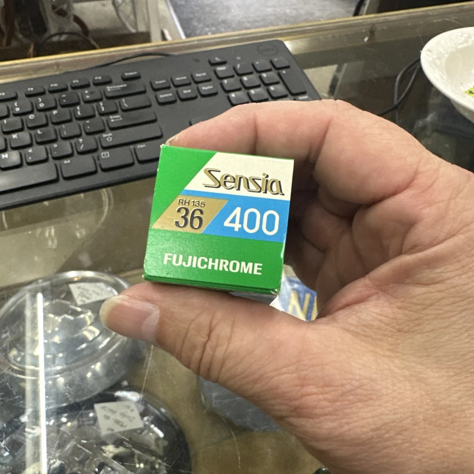 Sensia Fujichrome Roll Expired Film Color Slides 400, 36 Exp. - Image 4 of 4