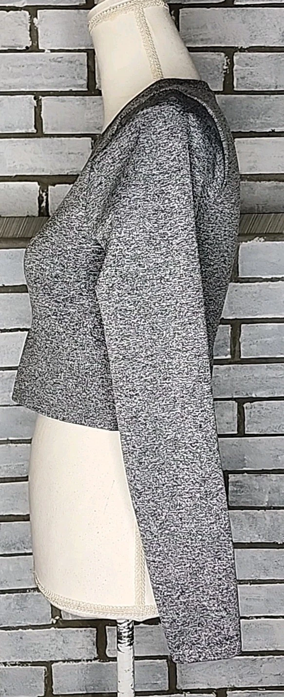 victoria-secret-vs long sleeve active wear crop shirt
