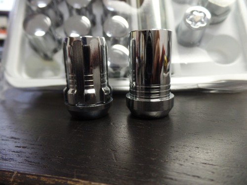 New OEM Alloy Wheel Locking Lug Nut Set M14 1.5 20 Piece Lock Key McGard 65515 - Picture 4 of 5