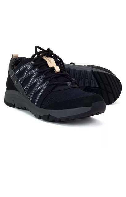 clarks tri trail grey