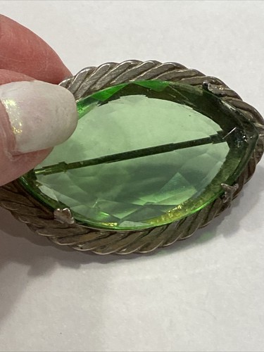 ANTIQUE MARQUISE SHAPE VIBRANT GREEN CLEAR GLASS HINGE C CLASP WHITE METAL - Picture 2 of 20