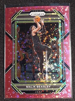 Panini Prizm 2022-23 Malik Beasley #60 Pink Fast Break /50 - Bild 1 von 2