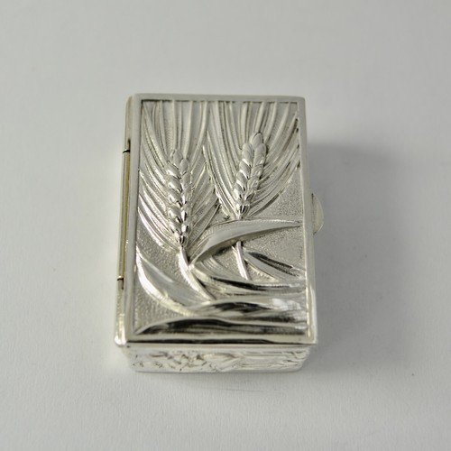 Antique Sterling Silver Rectangular Pill Box Gilt Interior Art Nouveau 20th C - Picture 2 of 13
