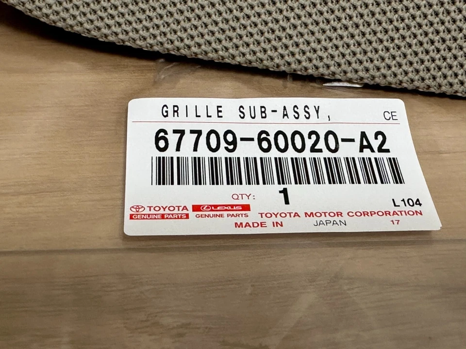 Lexus Genuine LX470 Land Cruiser Cygnus Front Left Door Speaker Grille Beige OEM Foto 2 de 4