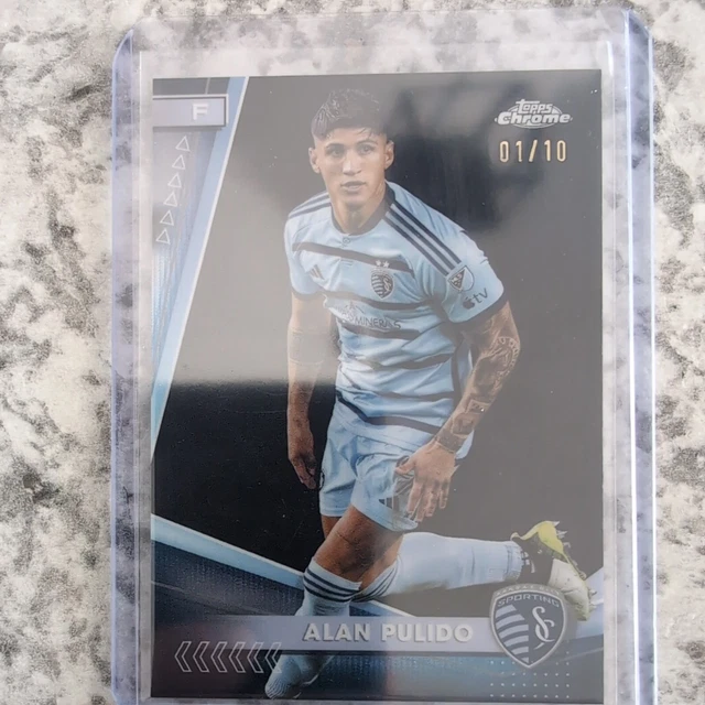 Alan Pulido 2024 Topps Chrome MLS BLACK #1/10 Sporting Kansas City