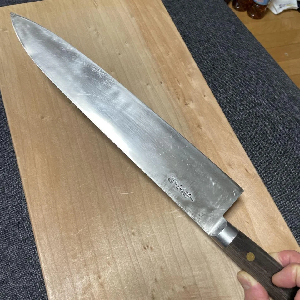 Cuchillo de Chef Masahiro Gyuto 330mm Japonés Acero al Carbono Ligeramente Usado con Caja Foto 2 de 4