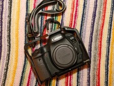 CANON 6D Mark II KIT, DSLR Camera Body + EF 75-300mm, 20mm, 28mm and more!