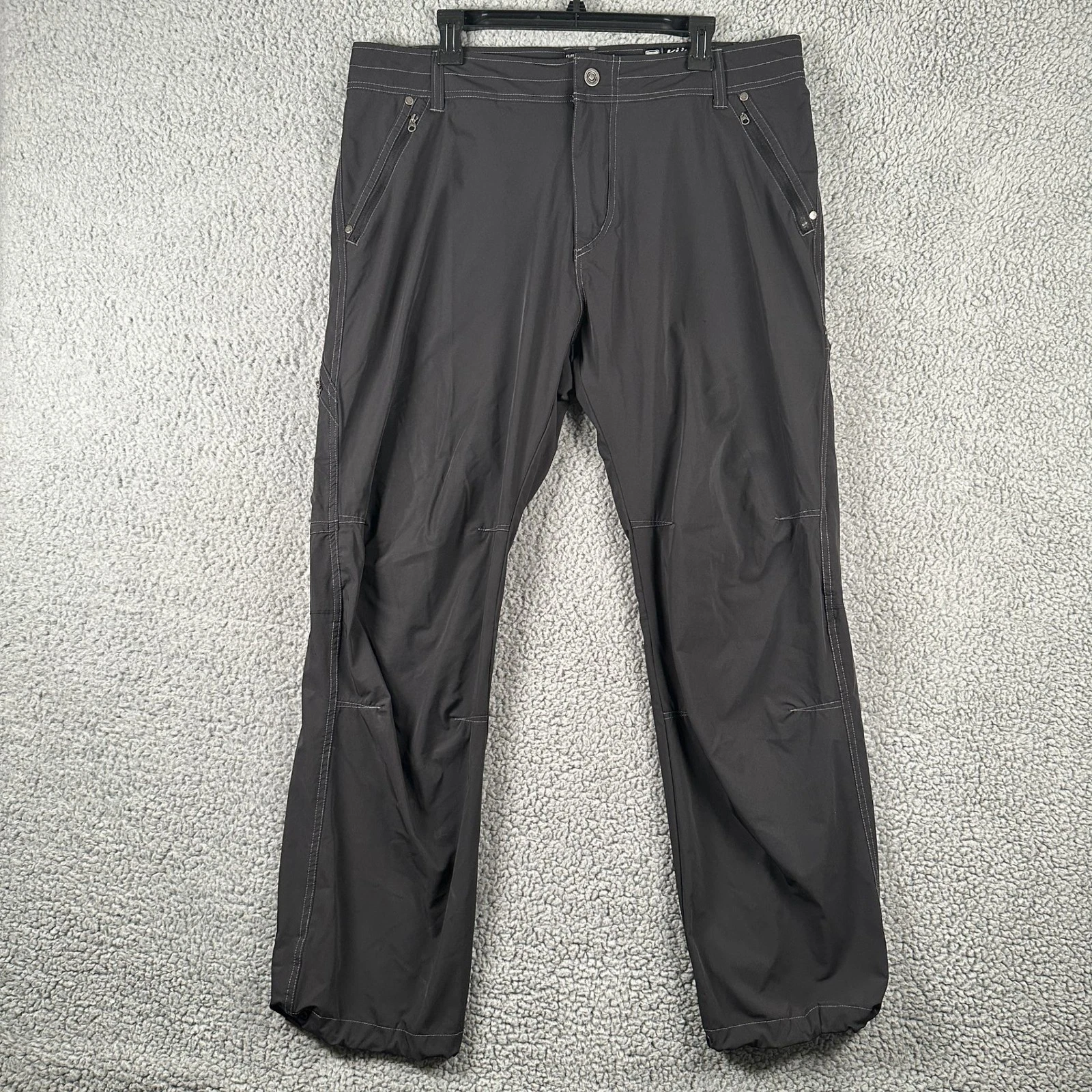 KUHL Raid Pants Mens 38x30 Black Softshell Stretch Outdoor Water Resistant Hike