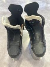 Junior Used CCM JetSpeed 340 Hockey Skates 3.0