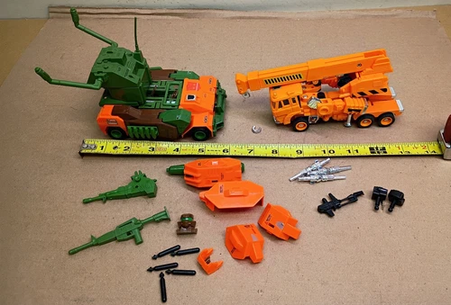Vintage Transformers G1 1984 Autobot Grapple & 1985 Deluxe Vehicle Roadbuster!!!