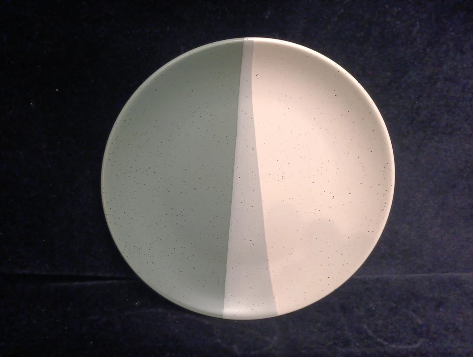 Better Homes & Gardens Sage Hayes Stoneware 4 Pc Salad Luncheon Plates 8.5"W - Image 4 of 4