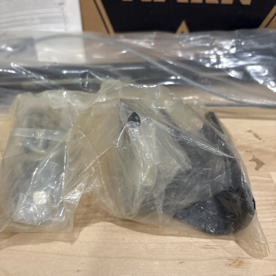 S52 99000-990yw-006 Warn Suzuki Eiger 400 Plow Manual Lift - Image 3 of 4