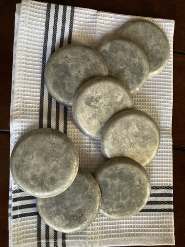 Everlast Vintage Set of 8 Hand Forged Aluminum Coasters Bamboo Embossed - 第 2/5 張圖片