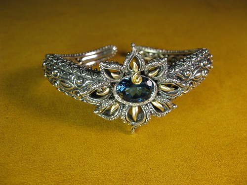BRACELET BARBARA BIXBY LOTUS FLOWER BLUE TOPAZ WHITE DIAMOND CUFF Gemstone Gift - Picture 2 of 6