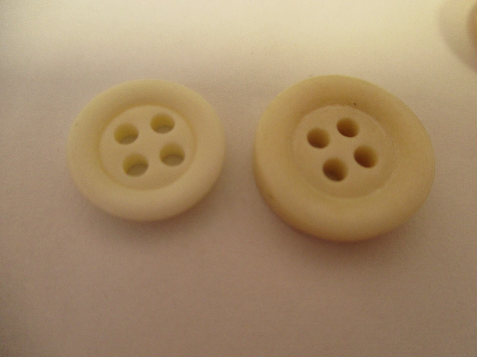 10 Genuine Bone Round Buttons. Natural Beige / Cream. Size 11mm, 12mm ...