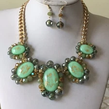 Light Green and gold oval bead faceted Glass Bead necklace earring set 