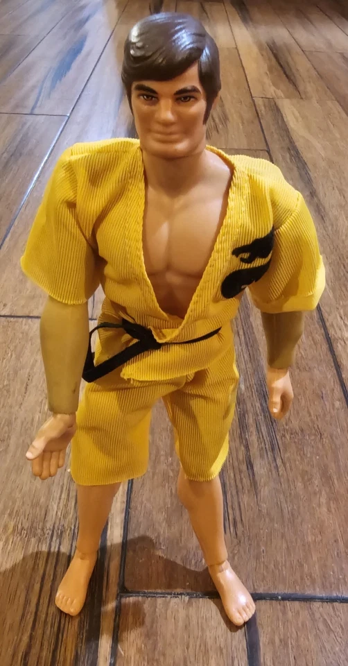 Figura de acción de colección Mattel Big Jim Kung Fu Gear Muscle Mover accesorios para muñecas  Foto 2 de 4