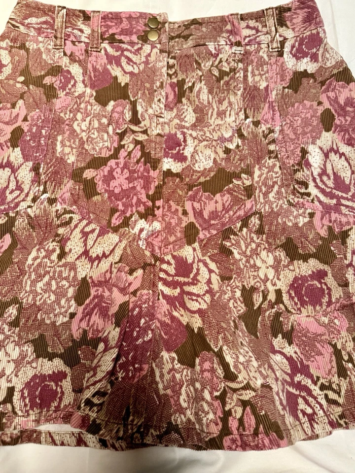 Falda Ann Taylor LOFT Rosa Floral Pana 6P Pequeño Volantes Dobladillo Y2K Nueva con Etiquetas, Crochet Foto 2 de 4