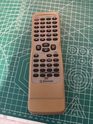 Magnavox DVD Video Remote SUM-3 IECR6 silver