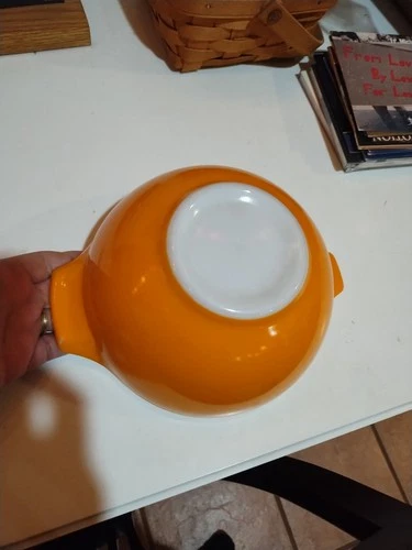 VINTAGE PYREX #442 ORANGE 1  1/2 QUART CINDERELLA NESTING BOWL