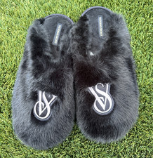 NWOT Victoria's Secret Closed Toe Faux Fur Slippers Black VS Signature Logo Sz M
