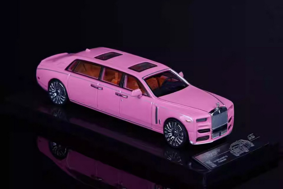 1/64 ロールスロイス　phantom SCA 1/64 Rolls-Royce Phantom VIII Mansory Ewb Pink Diecast Model